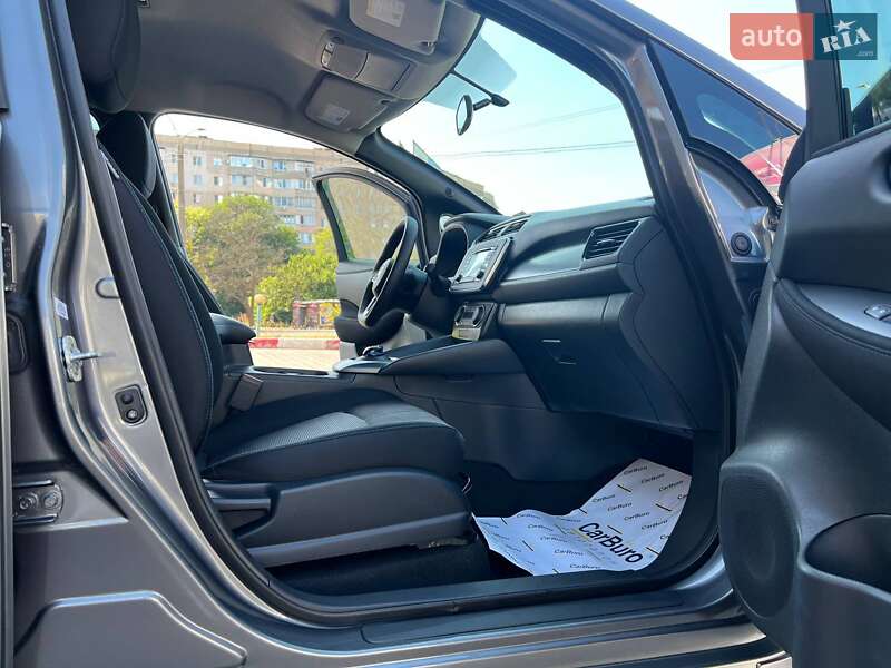 Хэтчбек Nissan Leaf 2018 в Одессе