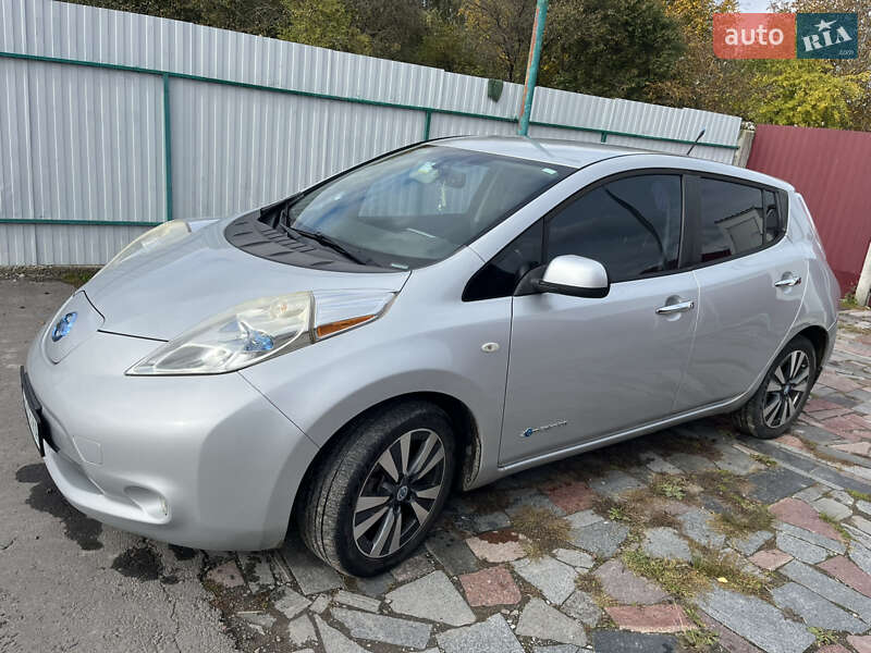 Nissan Leaf 2013