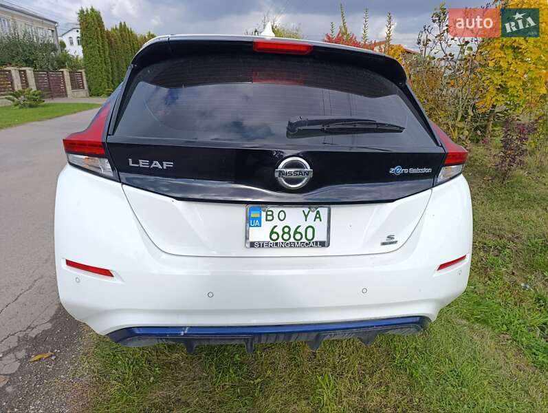 Хетчбек Nissan Leaf 2020 в Тернополі