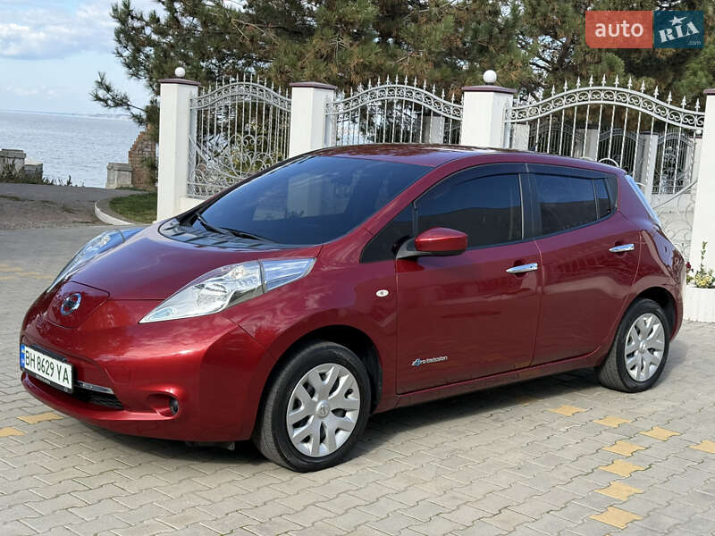 Хэтчбек Nissan Leaf 2017 в Белгороде-Днестровском фото 2 Хэтчбек Nissan Leaf 2017 в Белгороде-Днестровском