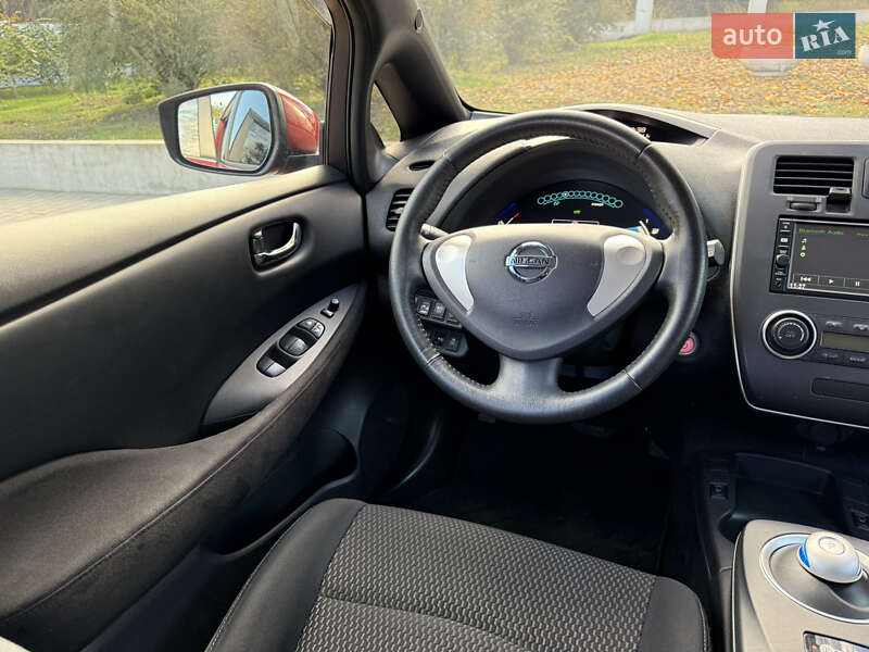 Хэтчбек Nissan Leaf 2017 в Белгороде-Днестровском фото 11 Хэтчбек Nissan Leaf 2017 в Белгороде-Днестровском