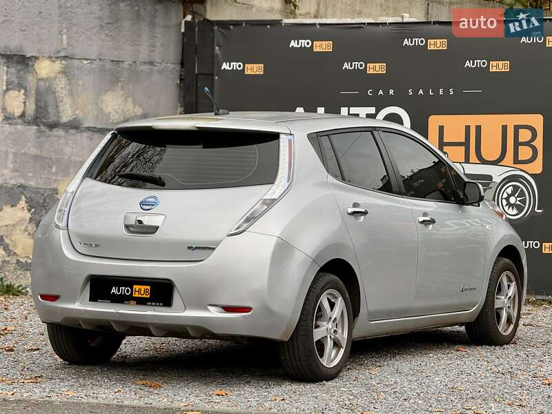 Хэтчбек Nissan Leaf 2011 в Харькове
