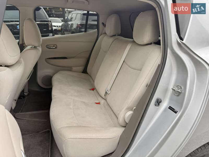 Хэтчбек Nissan Leaf 2011 в Харькове