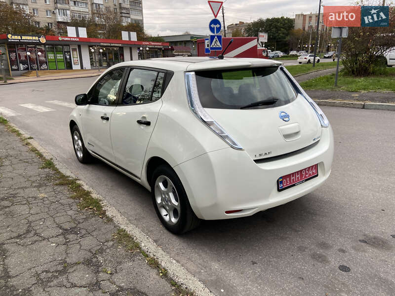 Хетчбек Nissan Leaf 2014 в Вінниці