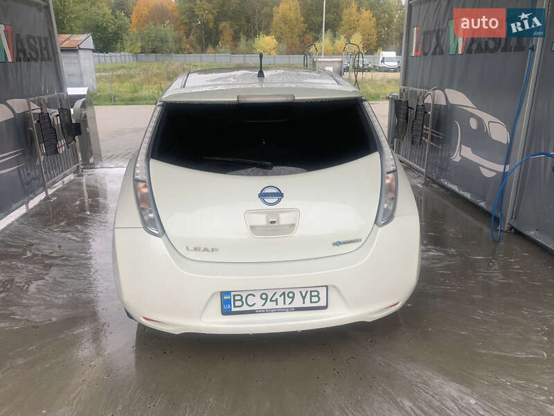 Хэтчбек Nissan Leaf 2012 в Трускавце фото 8 Хэтчбек Nissan Leaf 2012 в Трускавце