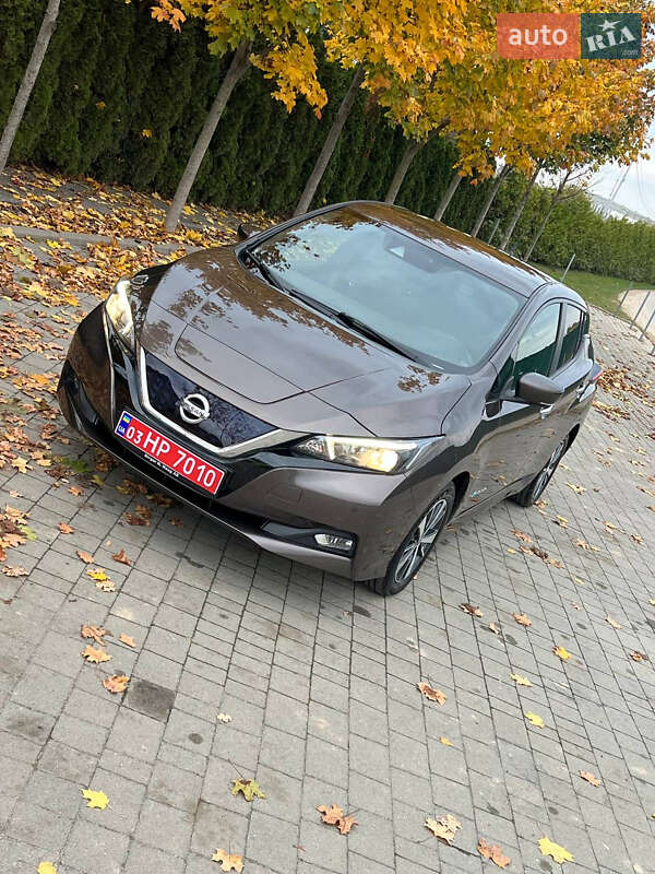 Хэтчбек Nissan Leaf 2019 в Львове фото 29 Хэтчбек Nissan Leaf 2019 в Львове