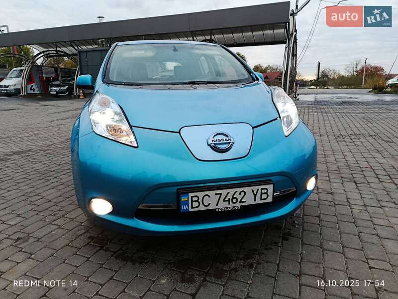 Хетчбек Nissan Leaf 2013 в Івано-Франківську