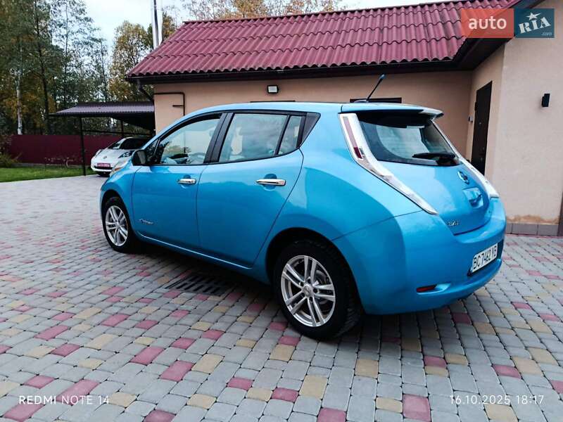 Хетчбек Nissan Leaf 2013 в Івано-Франківську