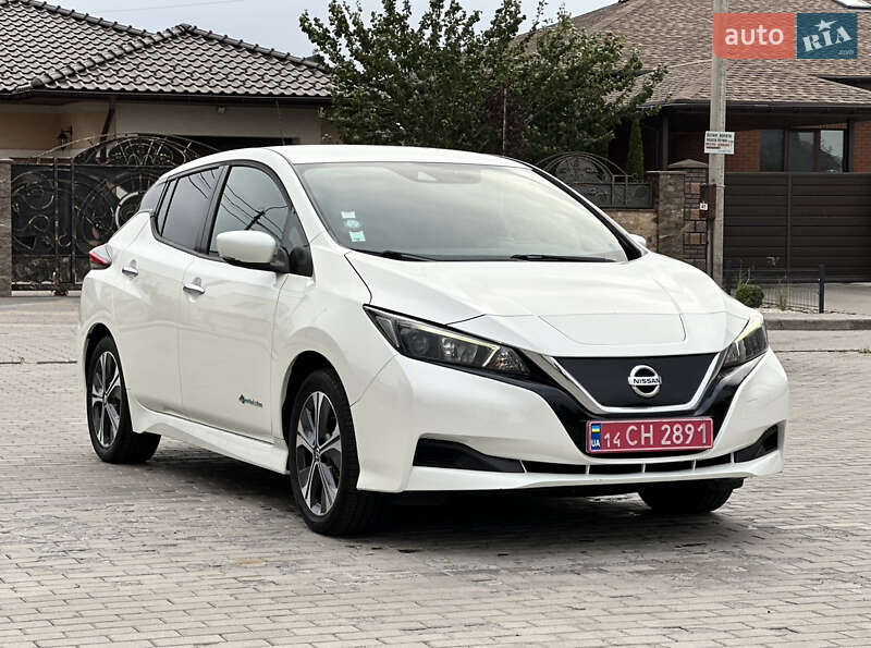 Хетчбек Nissan Leaf 2019 в Рівному
