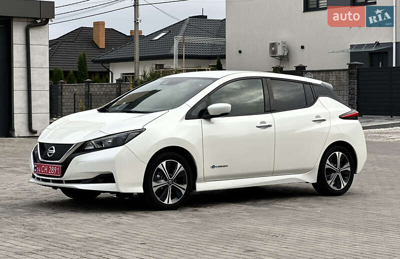 Хетчбек Nissan Leaf 2019 в Рівному