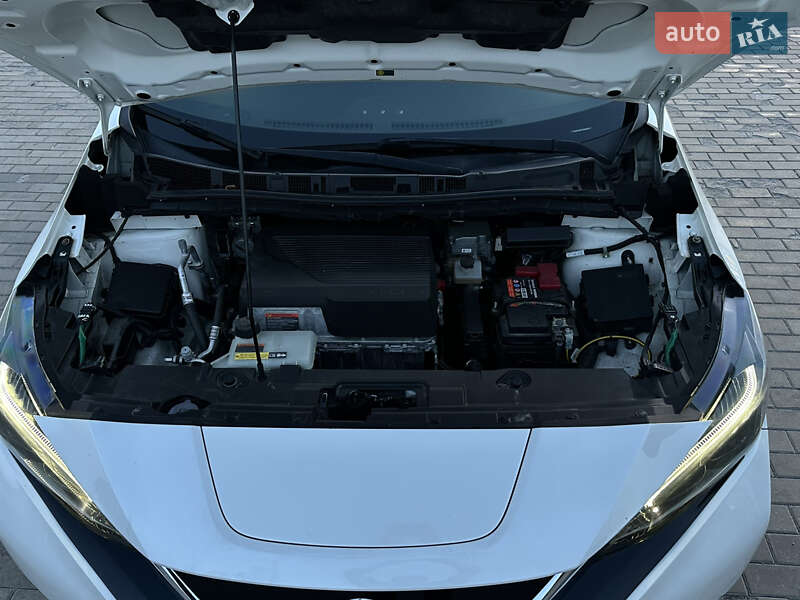 Хетчбек Nissan Leaf 2019 в Рівному