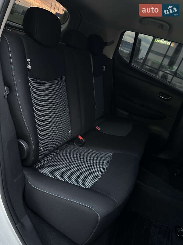 Хетчбек Nissan Leaf 2019 в Рівному