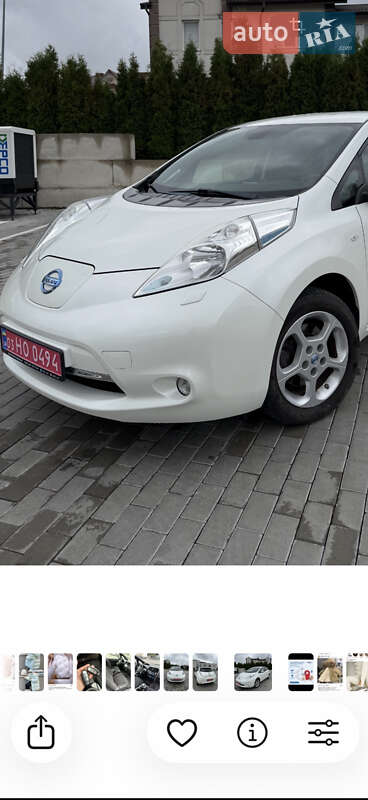 Хэтчбек Nissan Leaf 2014 в 