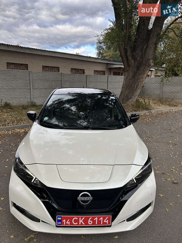 Хэтчбек Nissan Leaf 2023 в Днепре фото 5 Хэтчбек Nissan Leaf 2023 в Днепре