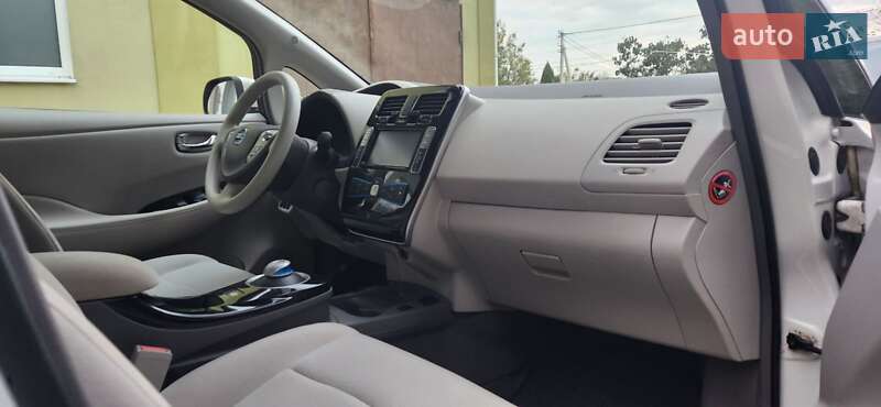 Хэтчбек Nissan Leaf 2014 в Ровно фото 26 Хэтчбек Nissan Leaf 2014 в Ровно