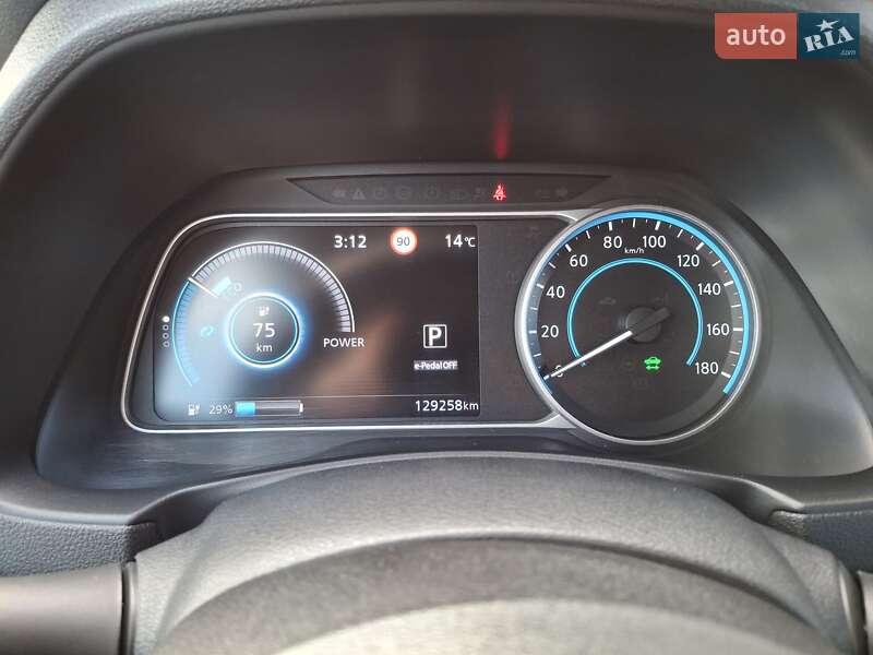 Хэтчбек Nissan Leaf 2020 в Луцке фото 27 Хэтчбек Nissan Leaf 2020 в Луцке