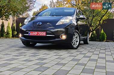 Хэтчбек Nissan Leaf 2014 в 