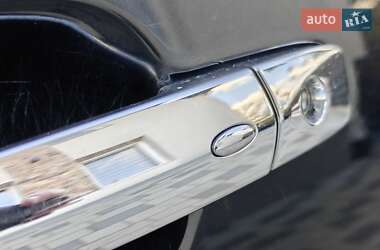 Хэтчбек Nissan Leaf 2014 в 