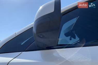 Хэтчбек Nissan Leaf 2014 в 