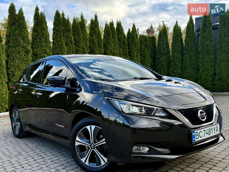 Хэтчбек Nissan Leaf 2018 в Трускавце