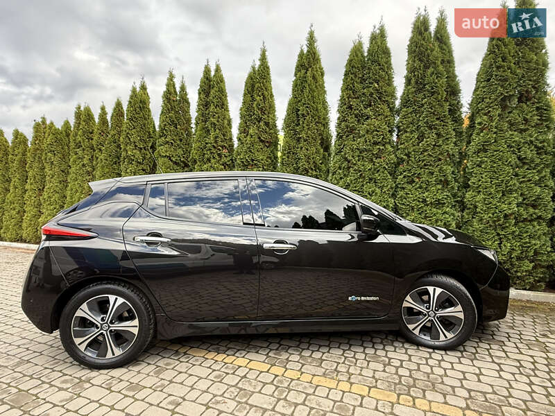 Хэтчбек Nissan Leaf 2018 в Трускавце