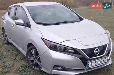 Nissan Leaf 2021