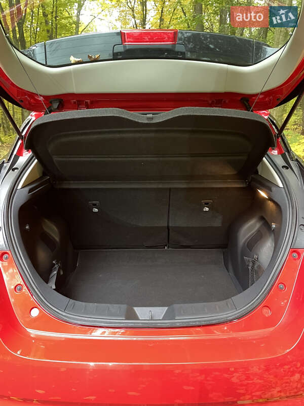 Хетчбек Nissan Leaf 2022 в Луцьку фото 13 Хетчбек Nissan Leaf 2022 в Луцьку