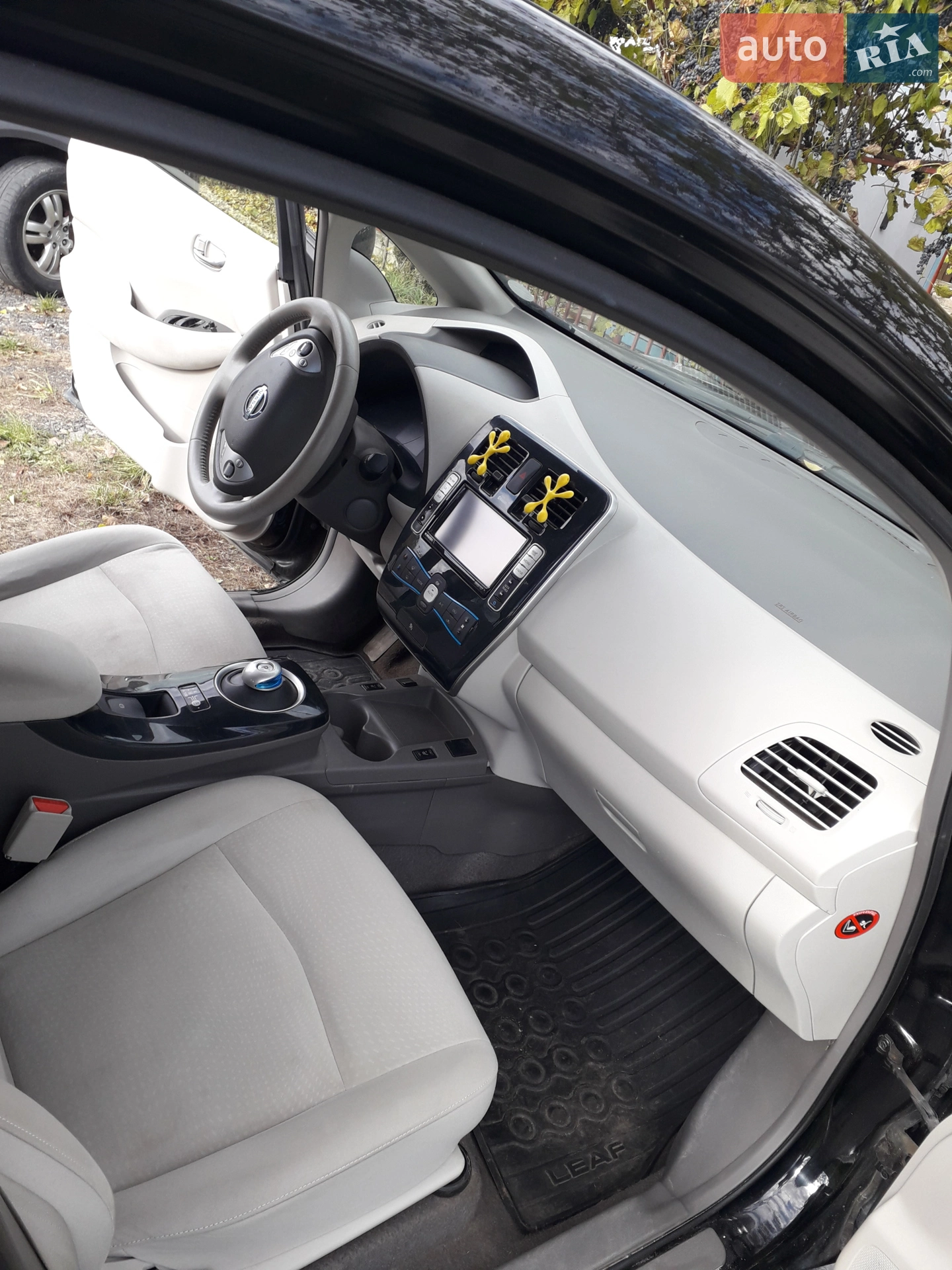 2012 Nissan Leaf - мініатюра 4