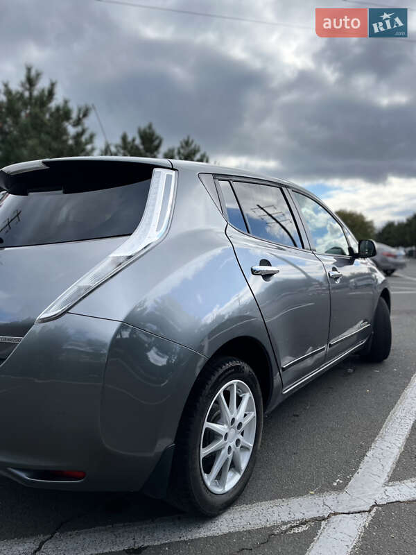 Хетчбек Nissan Leaf 2017 в Одесі