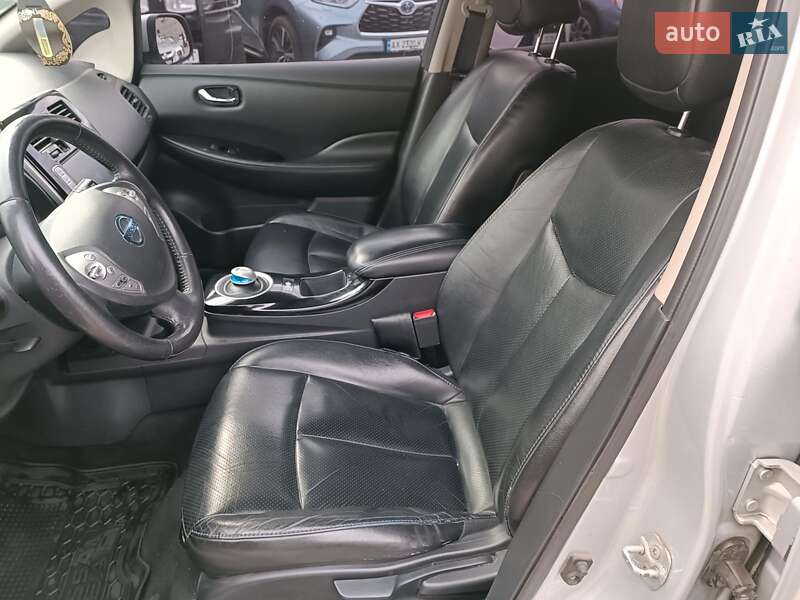 Хетчбек Nissan Leaf 2016 в Харкові