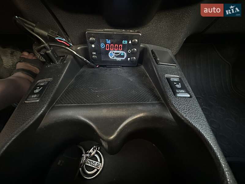 Хэтчбек Nissan Leaf 2013 в Каменец-Подольском фото 8 Хэтчбек Nissan Leaf 2013 в Каменец-Подольском