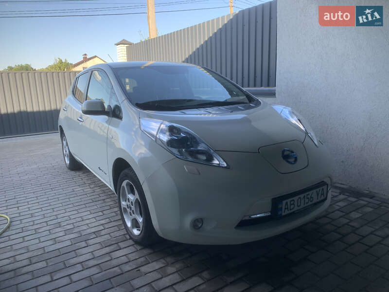 Хэтчбек Nissan Leaf 2012 в Виннице фото 4 Хэтчбек Nissan Leaf 2012 в Виннице