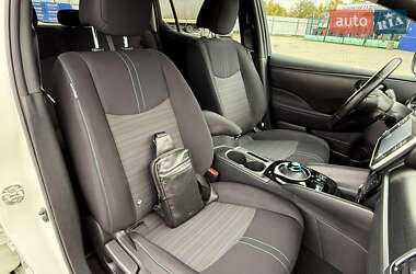 Хэтчбек Nissan Leaf 2020 в 