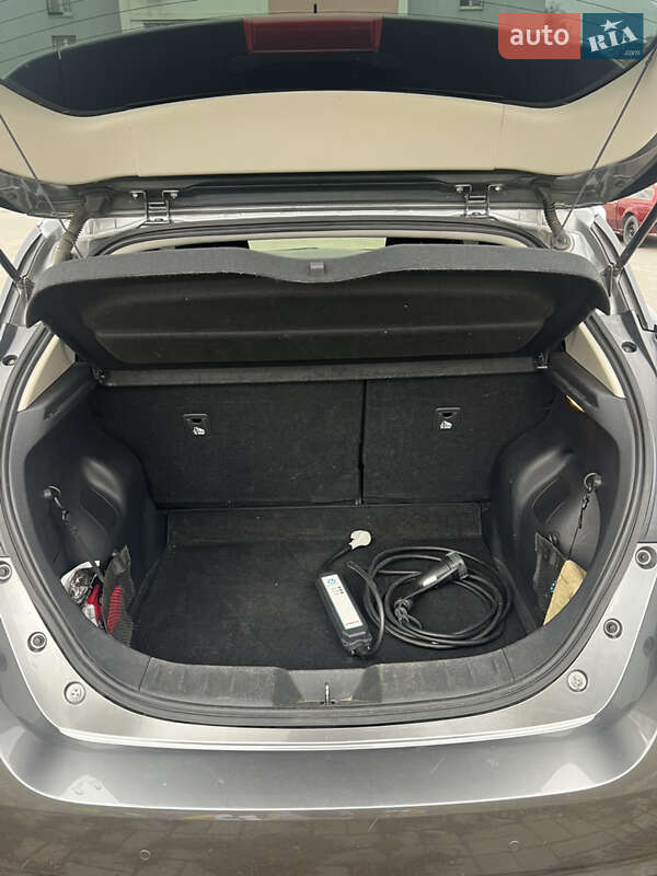 Хэтчбек Nissan Leaf 2018 в Харькове фото 3 Хэтчбек Nissan Leaf 2018 в Харькове