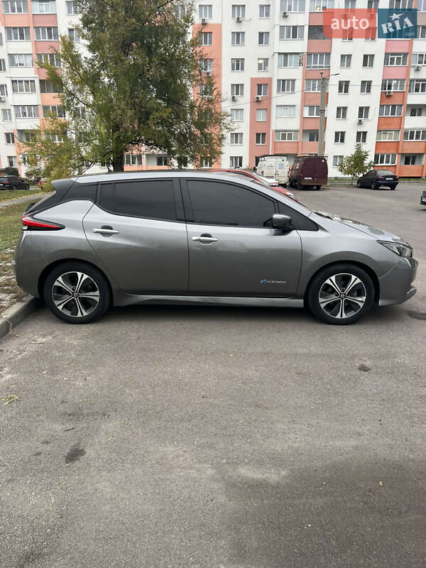 Хэтчбек Nissan Leaf 2018 в Харькове фото 12 Хэтчбек Nissan Leaf 2018 в Харькове