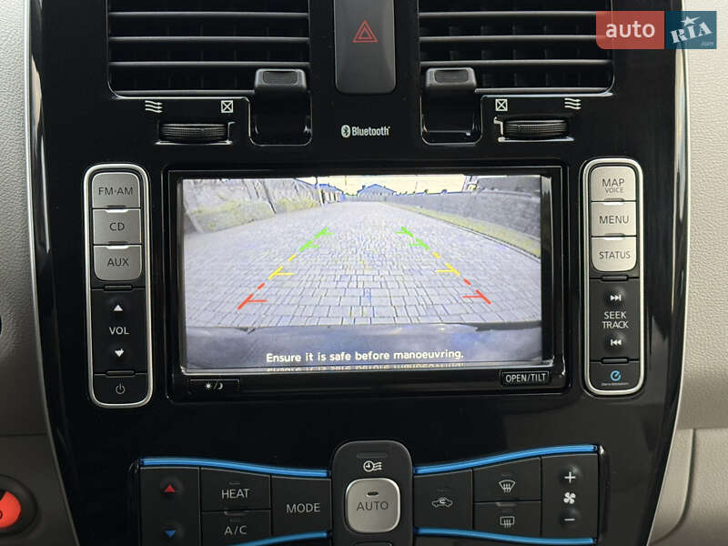 Хэтчбек Nissan Leaf 2014 в Ровно