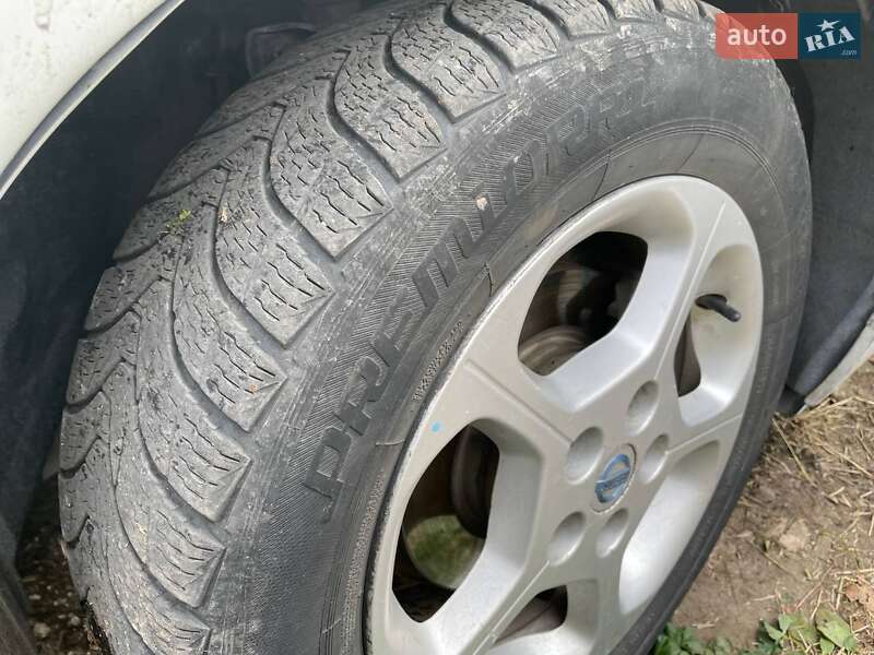 Хетчбек Nissan Leaf 2012 в Перещепині