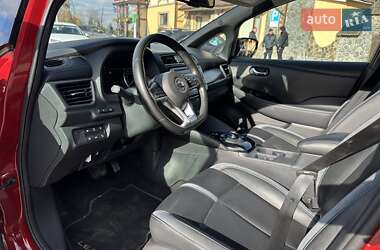 Хэтчбек Nissan Leaf 2018 в 