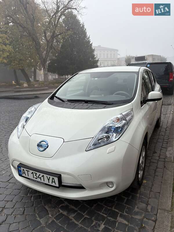 Nissan Leaf 2012