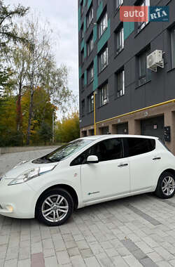 Хэтчбек Nissan Leaf 2014 в Тернополе