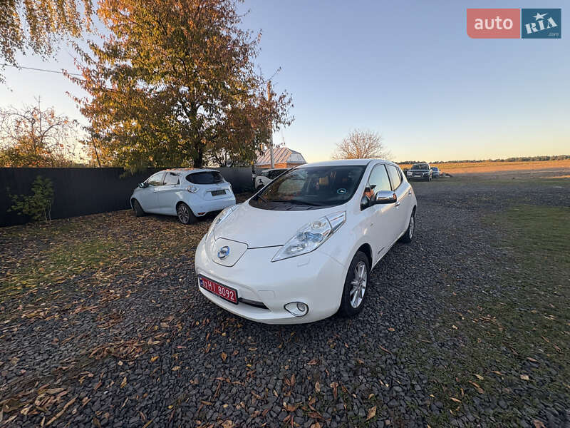 Хэтчбек Nissan Leaf 2014 в Луцке фото 11 Хэтчбек Nissan Leaf 2014 в Луцке
