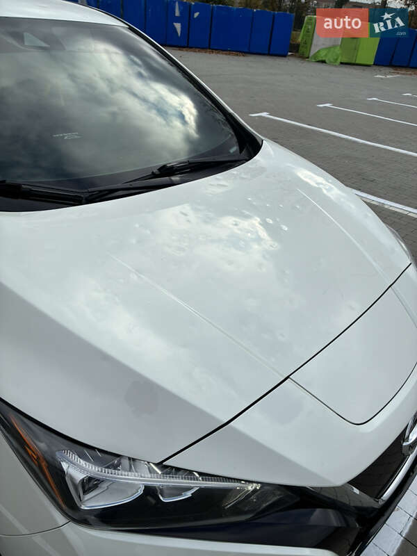 Хэтчбек Nissan Leaf 2021 в Киеве фото 9 Хэтчбек Nissan Leaf 2021 в Киеве