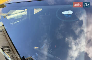 Хэтчбек Nissan Leaf 2013 в 