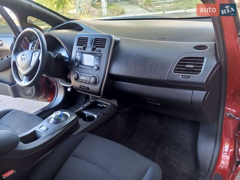 Хэтчбек Nissan Leaf 2013 в Белгороде-Днестровском фото 32 Хэтчбек Nissan Leaf 2013 в Белгороде-Днестровском