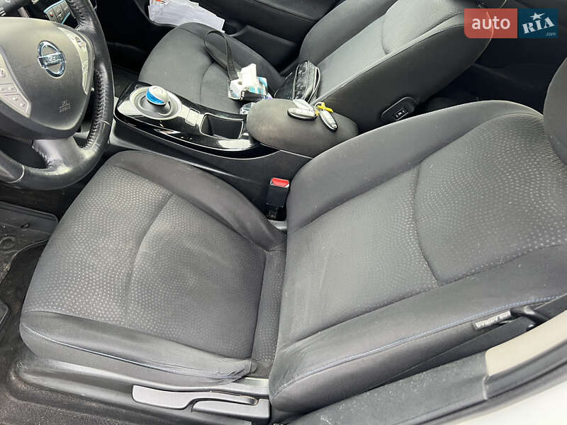 Хэтчбек Nissan Leaf 2014 в Харькове