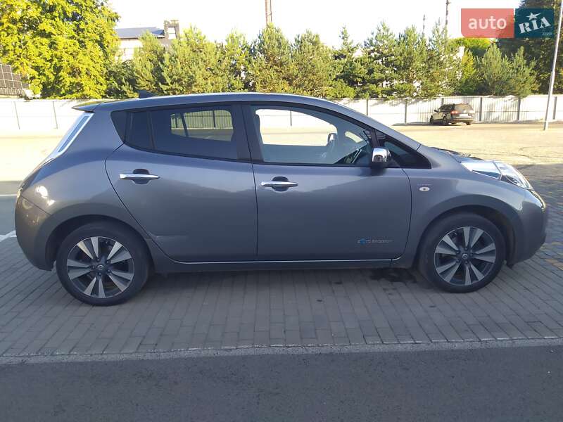 Хэтчбек Nissan Leaf 2015 в Луцке фото 6 Хэтчбек Nissan Leaf 2015 в Луцке