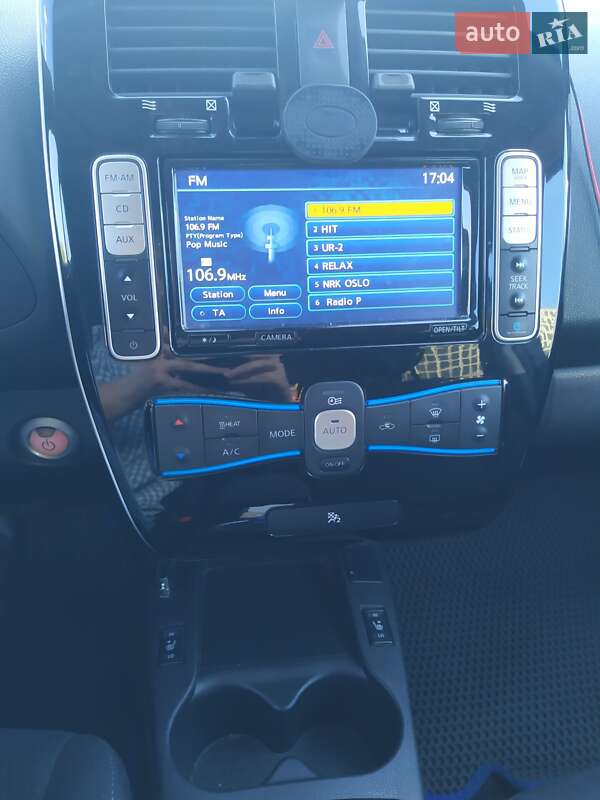 Хэтчбек Nissan Leaf 2015 в Луцке фото 17 Хэтчбек Nissan Leaf 2015 в Луцке