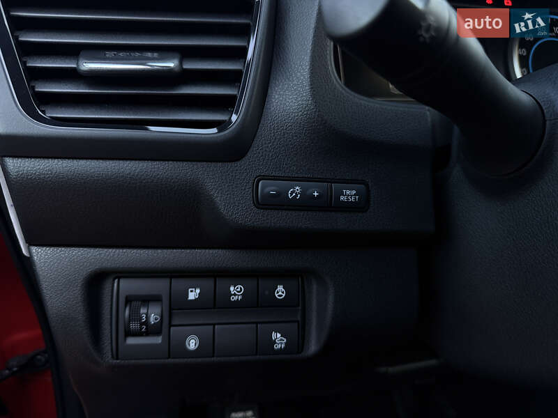 Хэтчбек Nissan Leaf 2020 в Тернополе фото 14 Хэтчбек Nissan Leaf 2020 в Тернополе