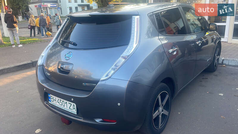Хетчбек Nissan Leaf 2015 в Одесі фото 5 Хетчбек Nissan Leaf 2015 в Одесі