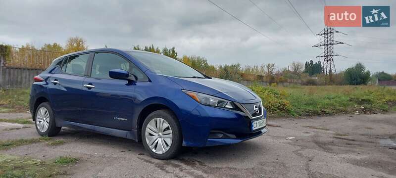 Хэтчбек Nissan Leaf 2019 в Черкассах